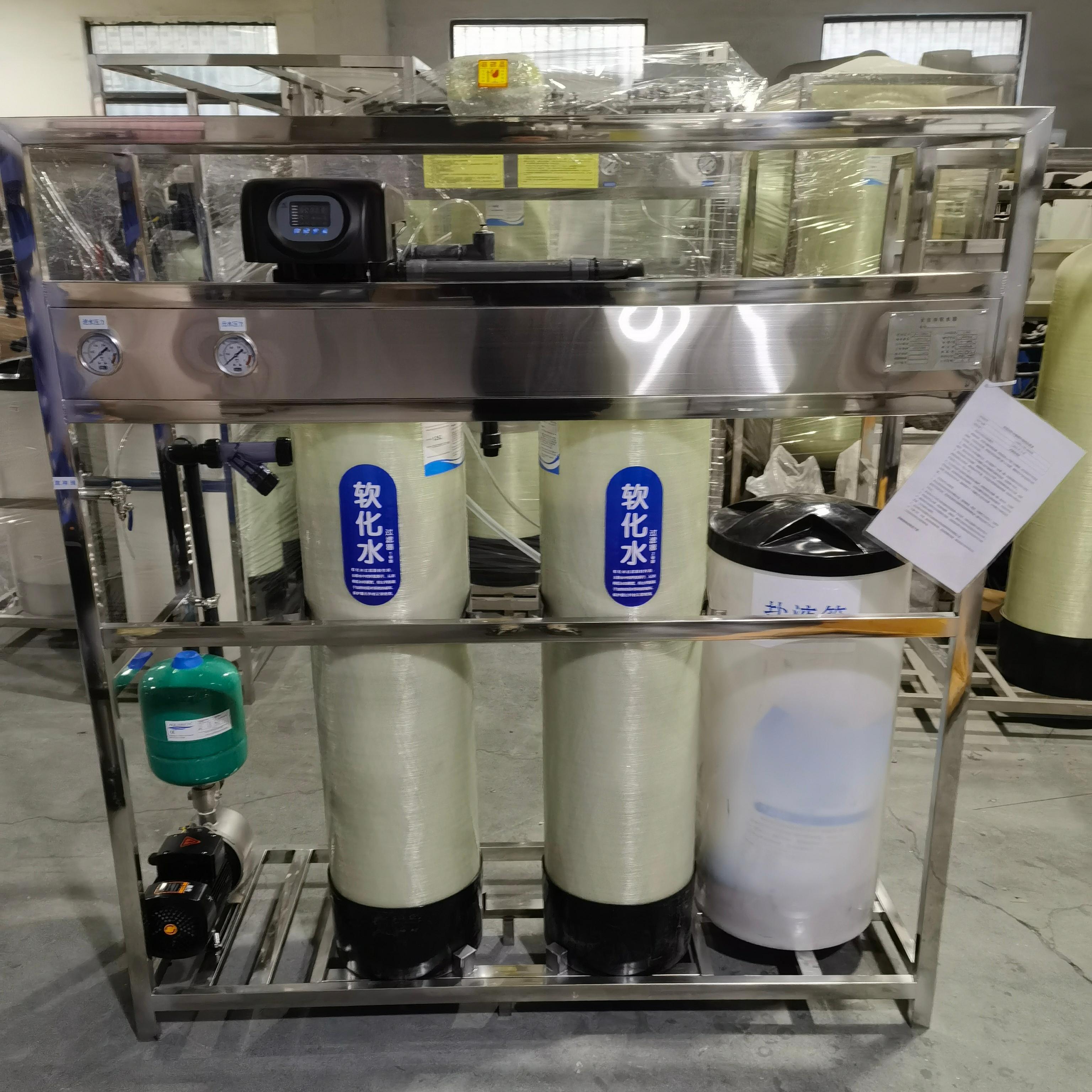 2-ton enkele klep dubbele tank constante druk watertoevoertank, een voor gebruik en één voor stand-by